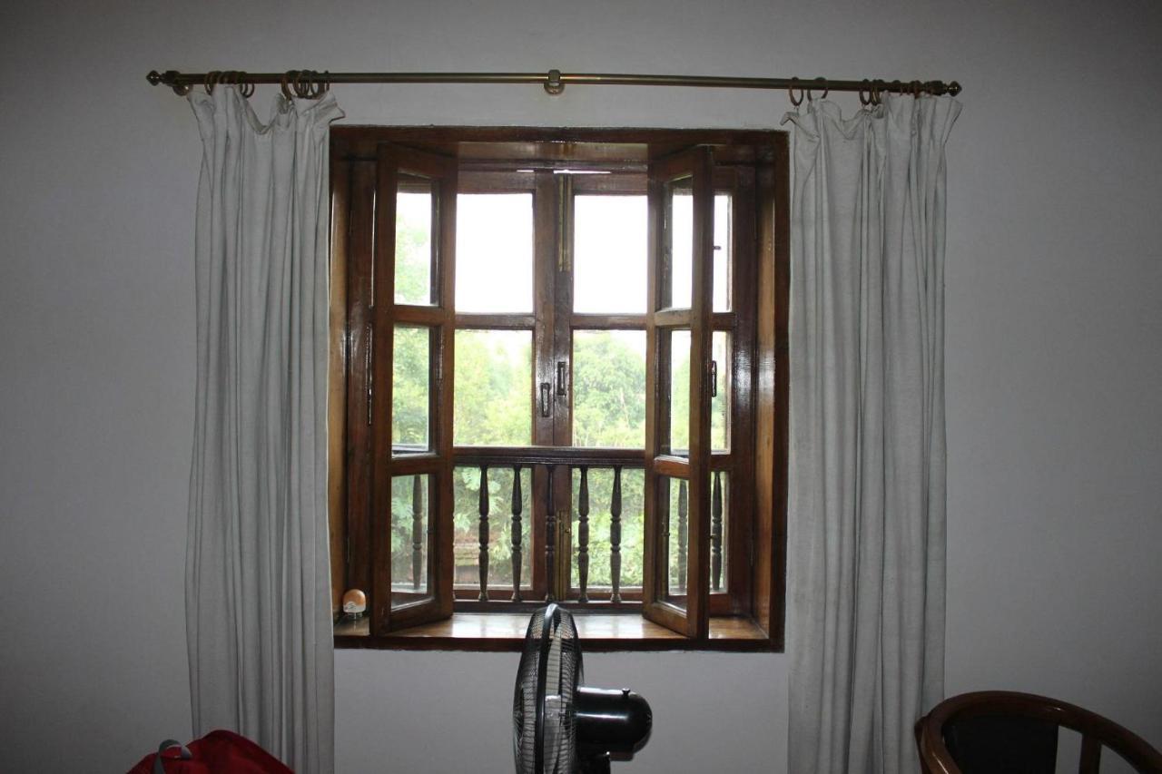 Vajra Hotel กาฐมาณฑุ ภายนอก รูปภาพ