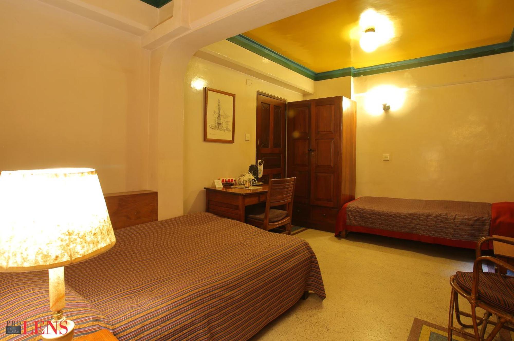 Vajra Hotel กาฐมาณฑุ ภายนอก รูปภาพ